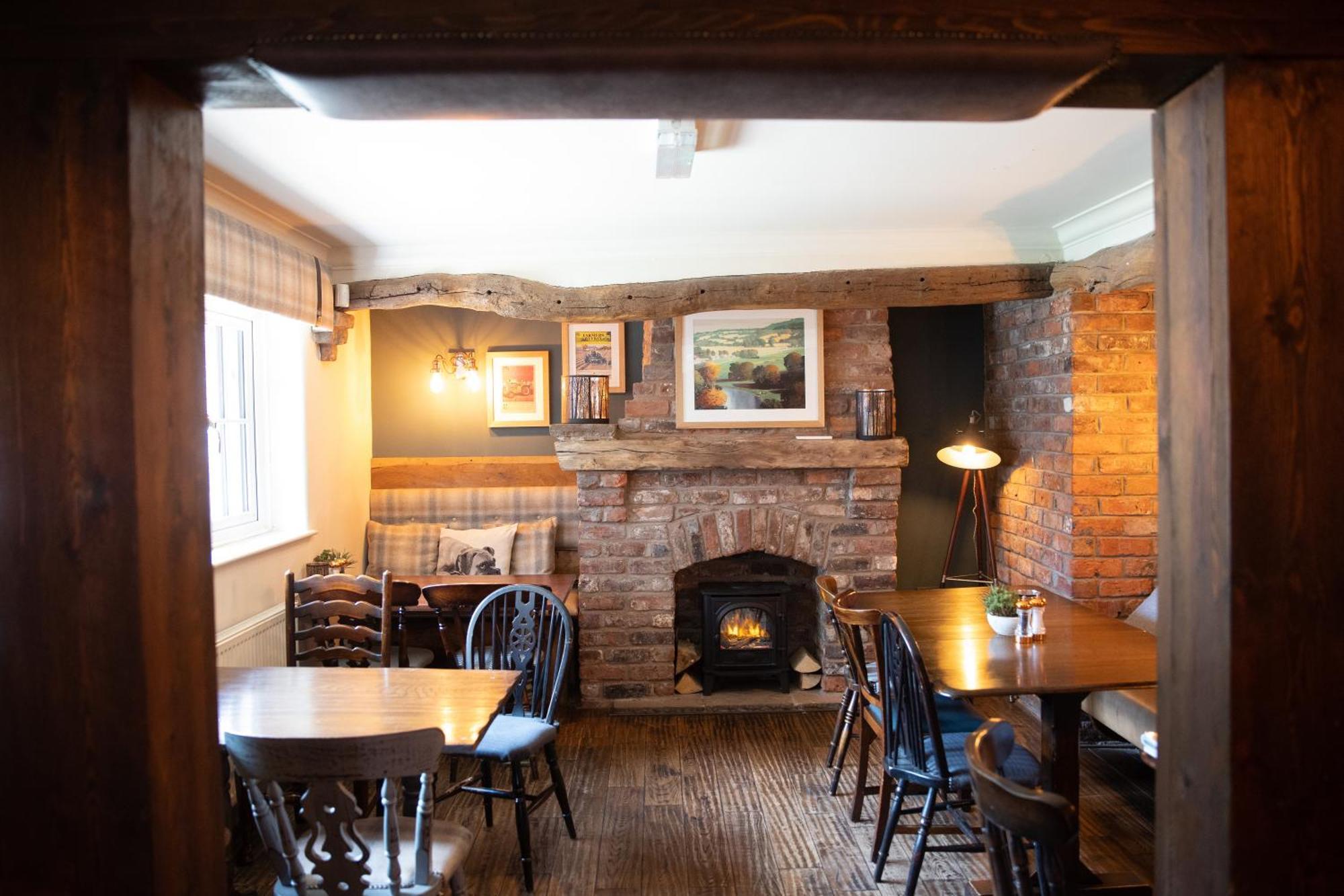 The Dog In Over Peover Knutsford Buitenkant foto